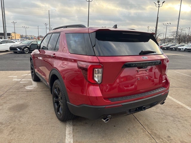 2024 Ford Explorer ST-Line