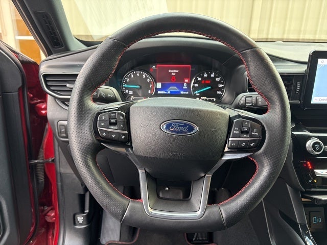 2024 Ford Explorer ST-Line