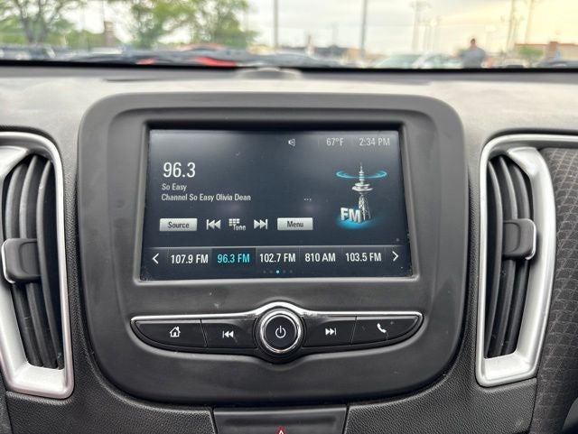 2018 Chevrolet Malibu LS 1LS