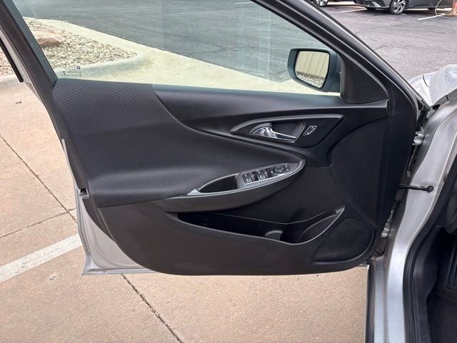 2018 Chevrolet Malibu LS 1LS