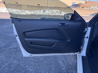 2013 Ford Mustang V6