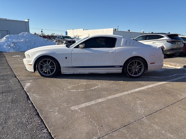 2013 Ford Mustang V6
