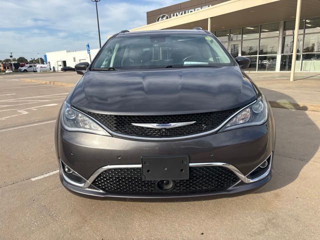 2020 Chrysler Pacifica Touring L