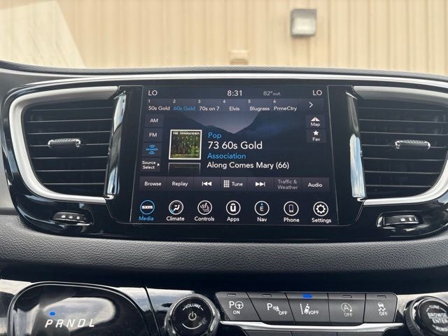 2020 Chrysler Pacifica Touring L