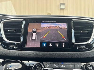 2020 Chrysler Pacifica Touring L