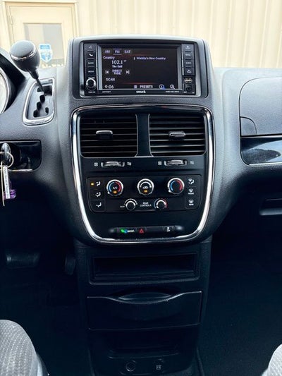 2018 Dodge Grand Caravan SE Plus