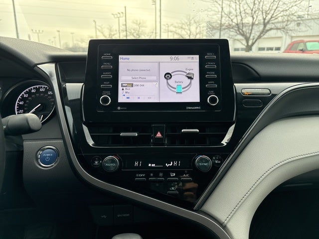 2023 Toyota Camry Hybrid SE