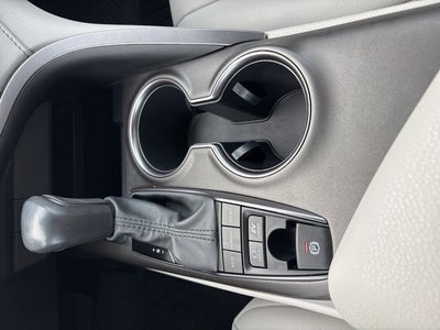 2023 Toyota Camry Hybrid SE