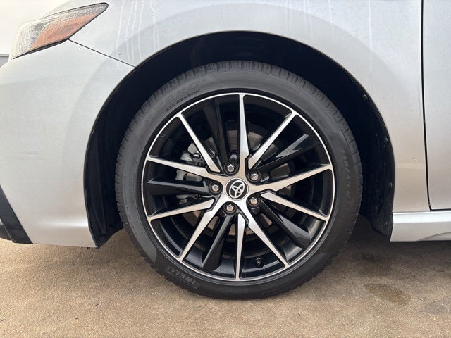 2023 Toyota Camry Hybrid SE