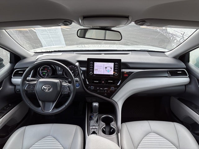 2023 Toyota Camry Hybrid SE