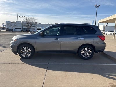 2019 Nissan Pathfinder SL