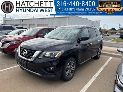 2019 Nissan Pathfinder SV