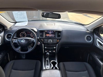 2019 Nissan Pathfinder SV