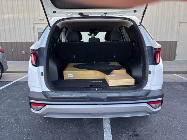 2025 Hyundai TUCSON SE