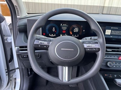 2025 Hyundai TUCSON SE