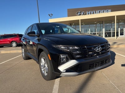 2025 Hyundai TUCSON SE