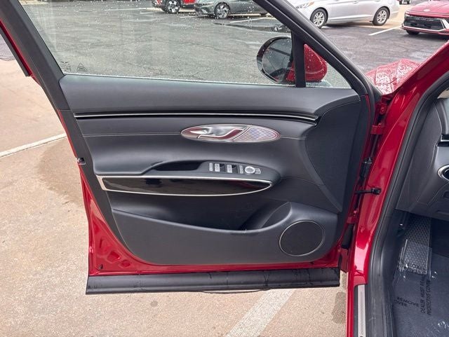 2025 Genesis GV70 2.5T