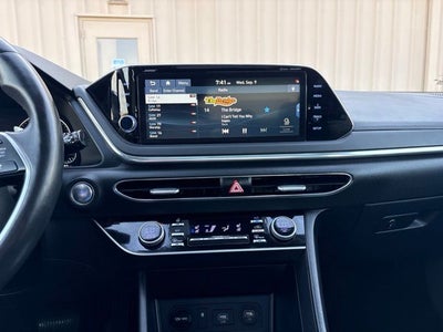 2020 Hyundai SONATA Limited