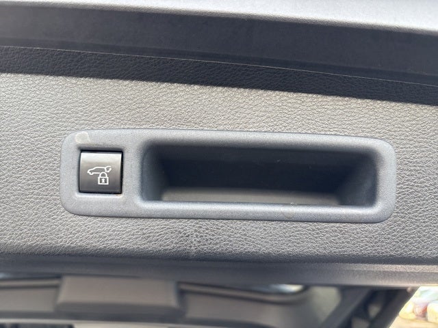 2025 Toyota Sienna XLE 8 Passenger