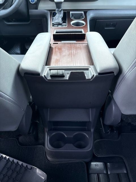 2021 Toyota Sienna XLE 8 Passenger