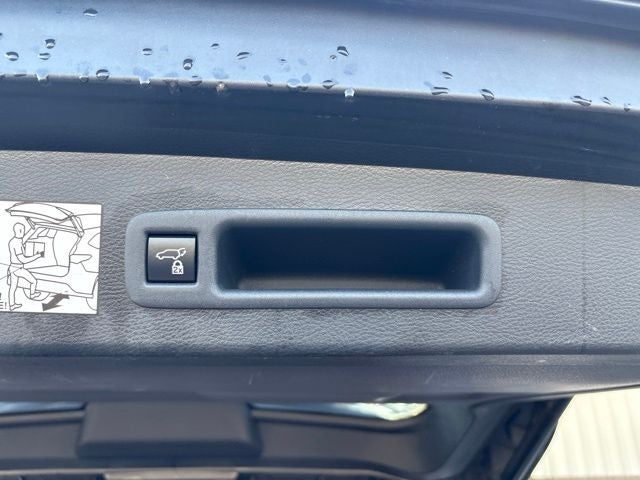 2021 Toyota Sienna XLE 8 Passenger