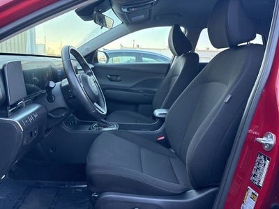 2025 Hyundai KONA SEL