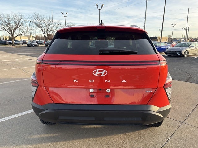 2025 Hyundai KONA SEL