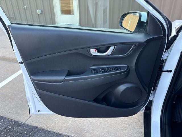 2023 Hyundai Kona SEL - Photo 20