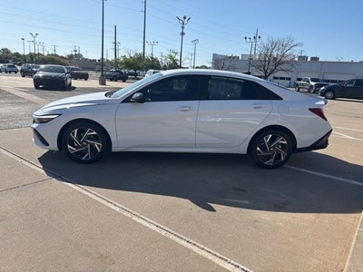 2025 Hyundai ELANTRA HYBRID SEL Sport