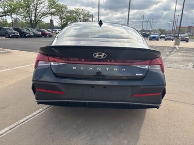 2025 Hyundai ELANTRA HYBRID SEL Sport