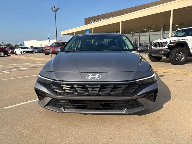 2025 Hyundai ELANTRA SEL Convenience