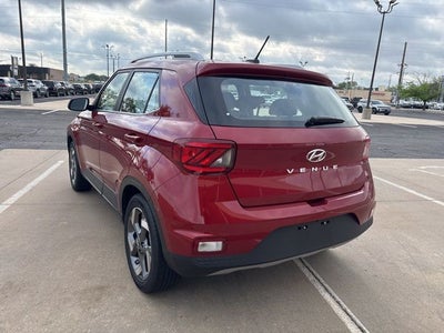 2025 Hyundai VENUE SEL
