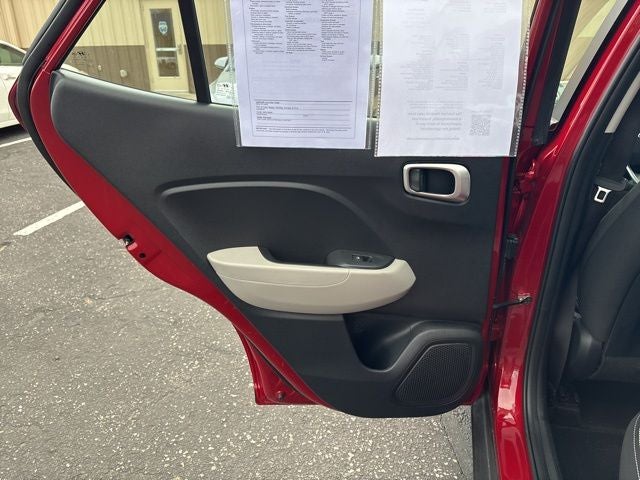 2025 Hyundai VENUE SEL