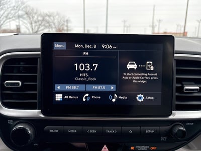 2025 Hyundai VENUE SEL