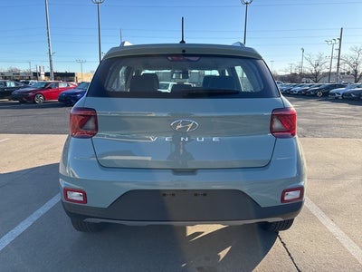 2025 Hyundai VENUE Limited