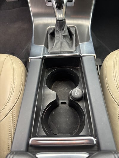 2015 Volvo V60 T5 Platinum