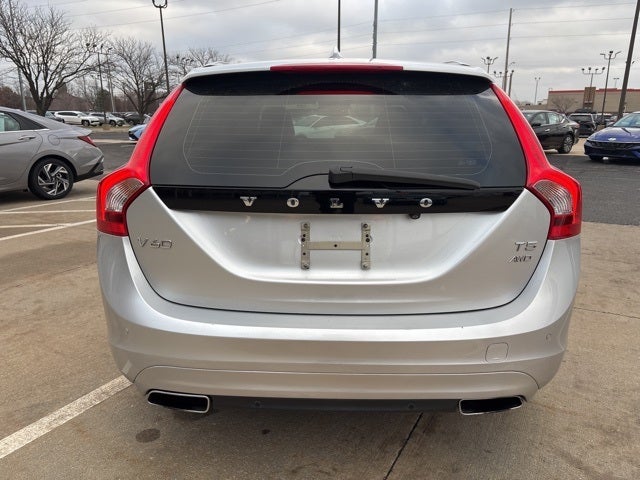 2015 Volvo V60 T5 Platinum