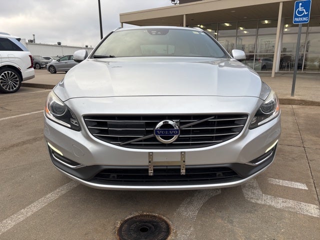 2015 Volvo V60 T5 Platinum